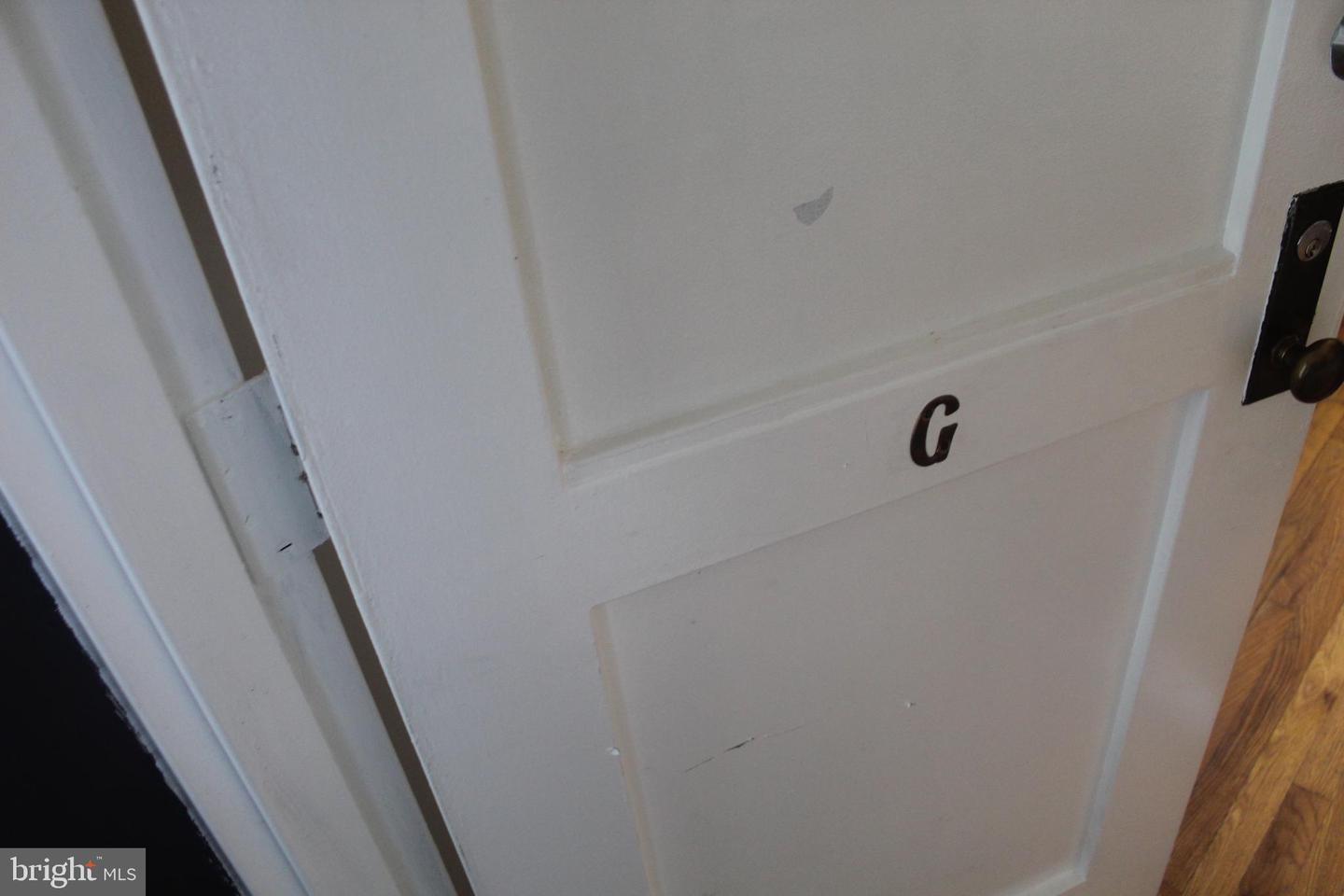 300 Northern Ave #apt 4g Property Photo 3