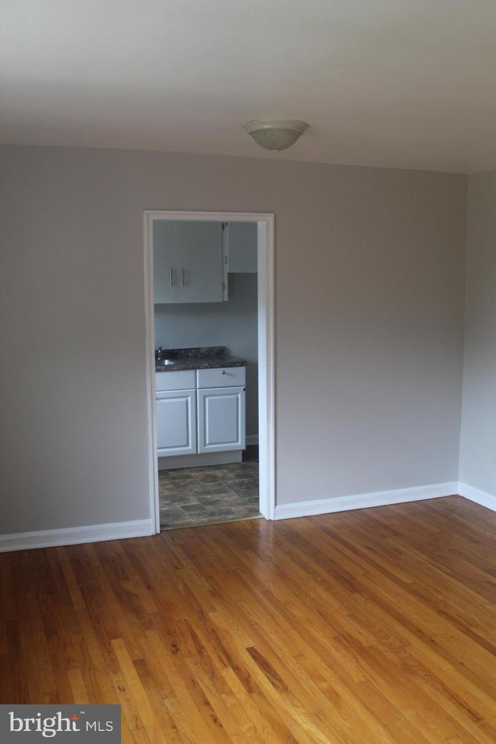300 Northern Ave #apt 4g Property Photo 5