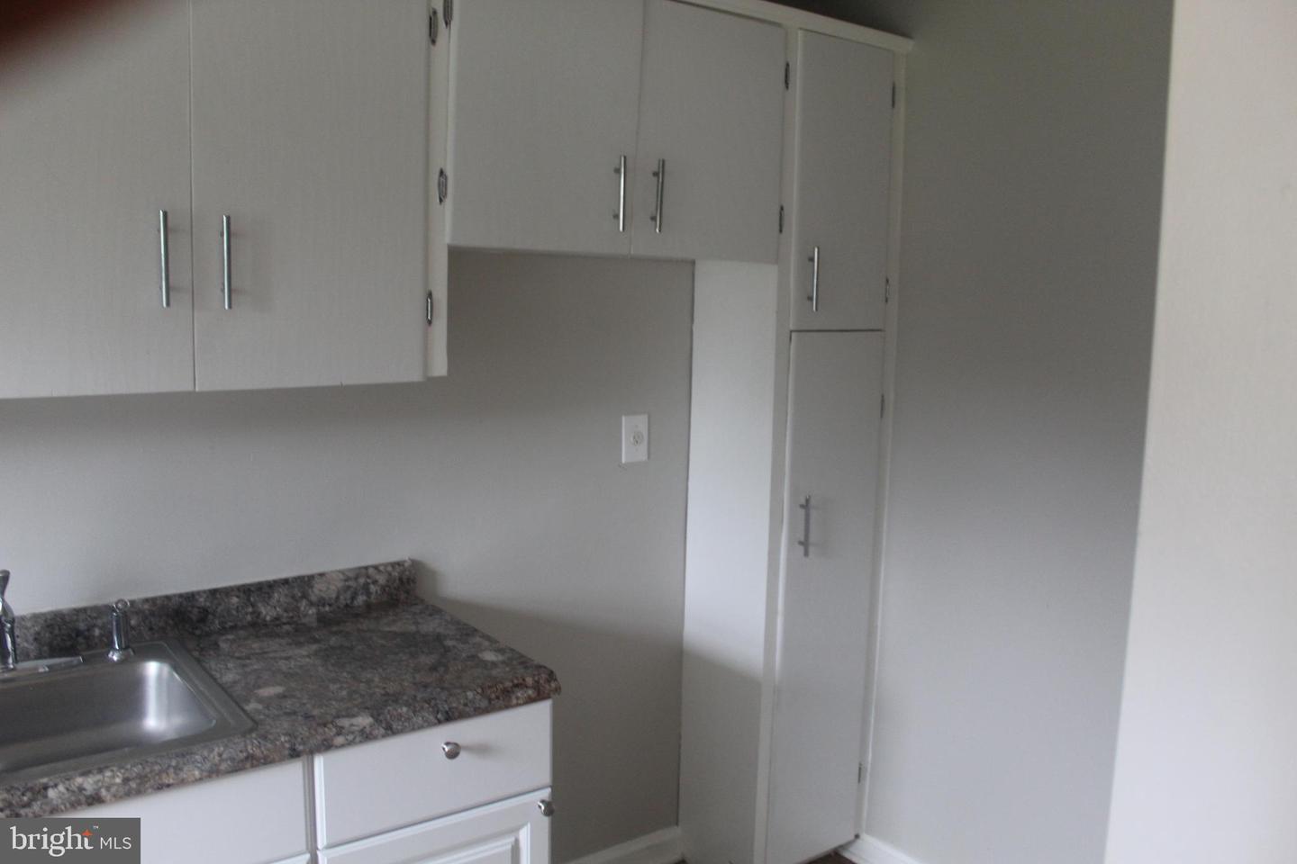 300 Northern Ave #apt 4g Property Photo 7