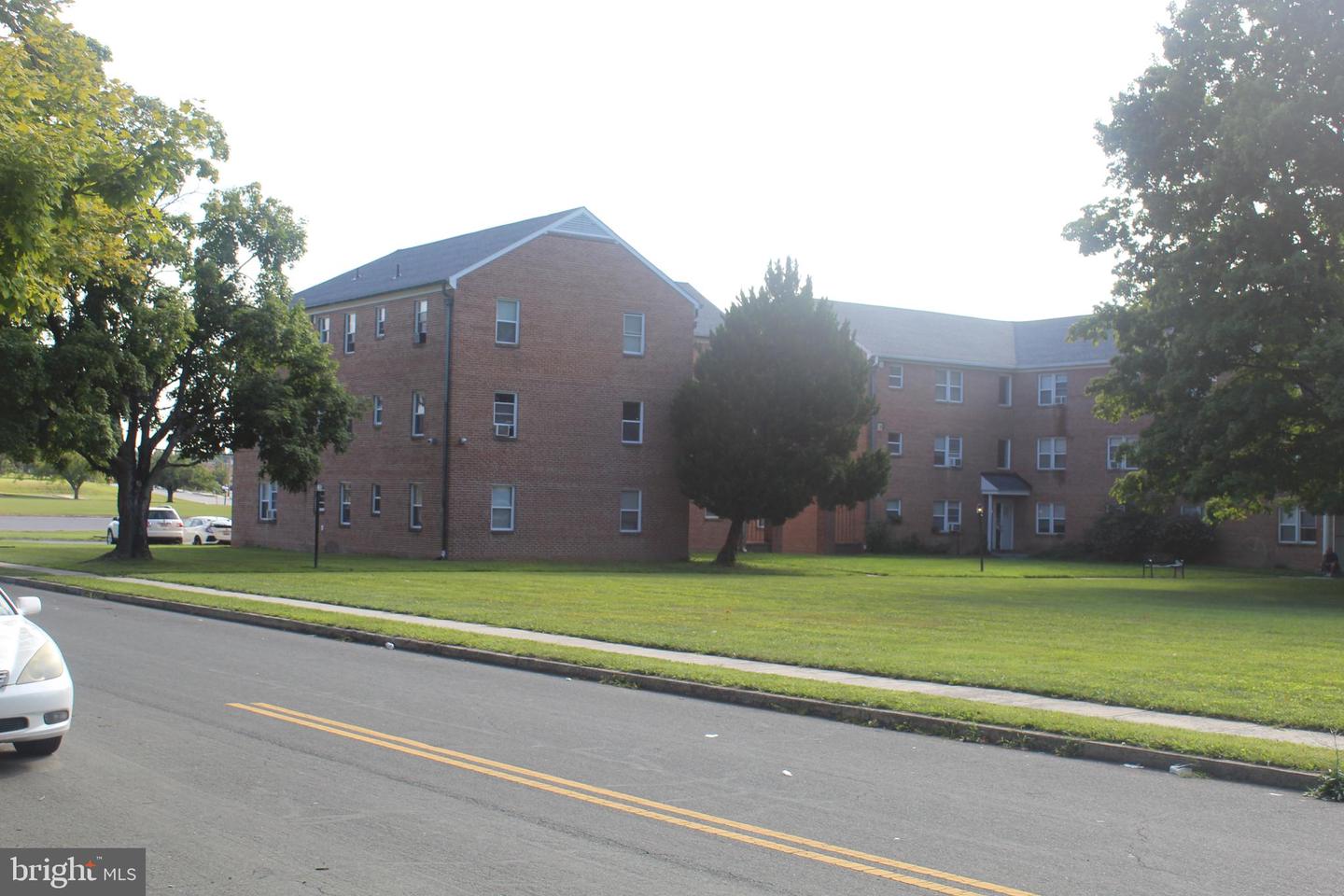 300 Northern Ave #apt 4g Property Photo 15