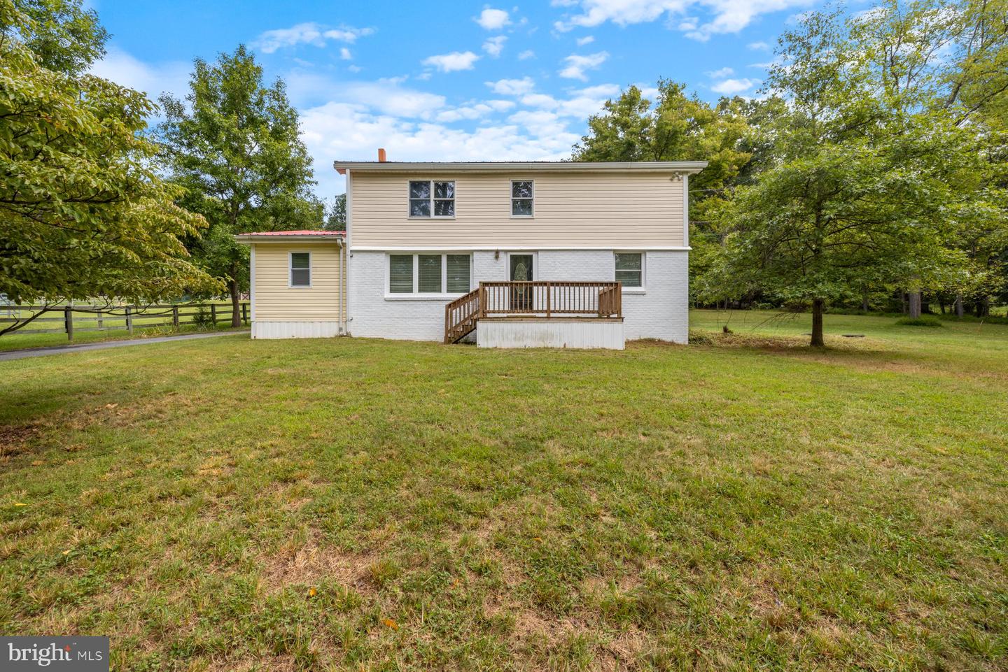 4217 Chestnut Grove Rd Property Photo 1