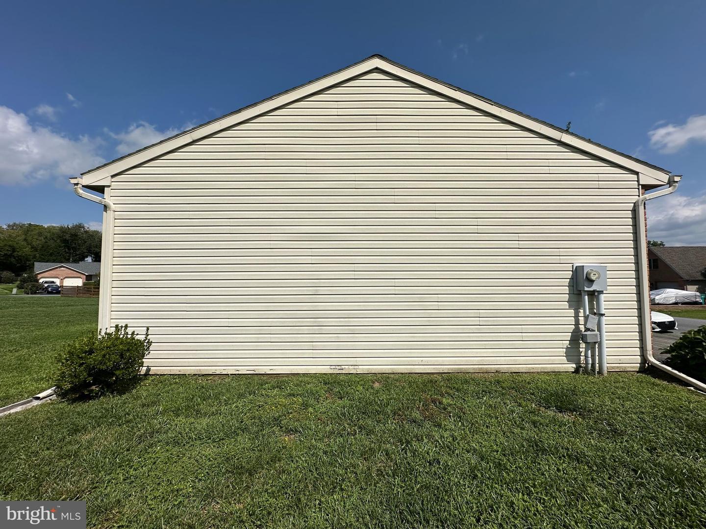 218 Stanford Rd Property Photo 6