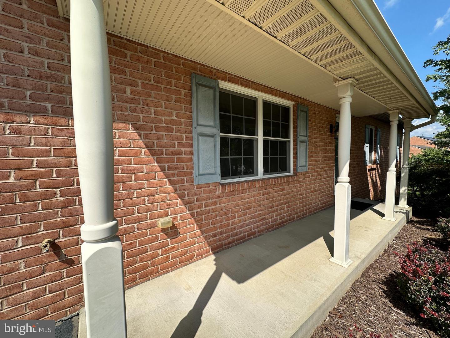 218 Stanford Rd Property Photo 25
