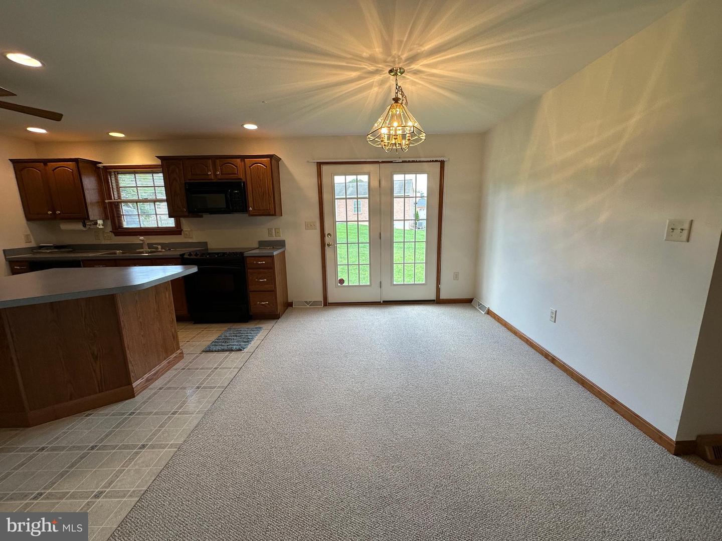 218 Stanford Rd Property Photo 34