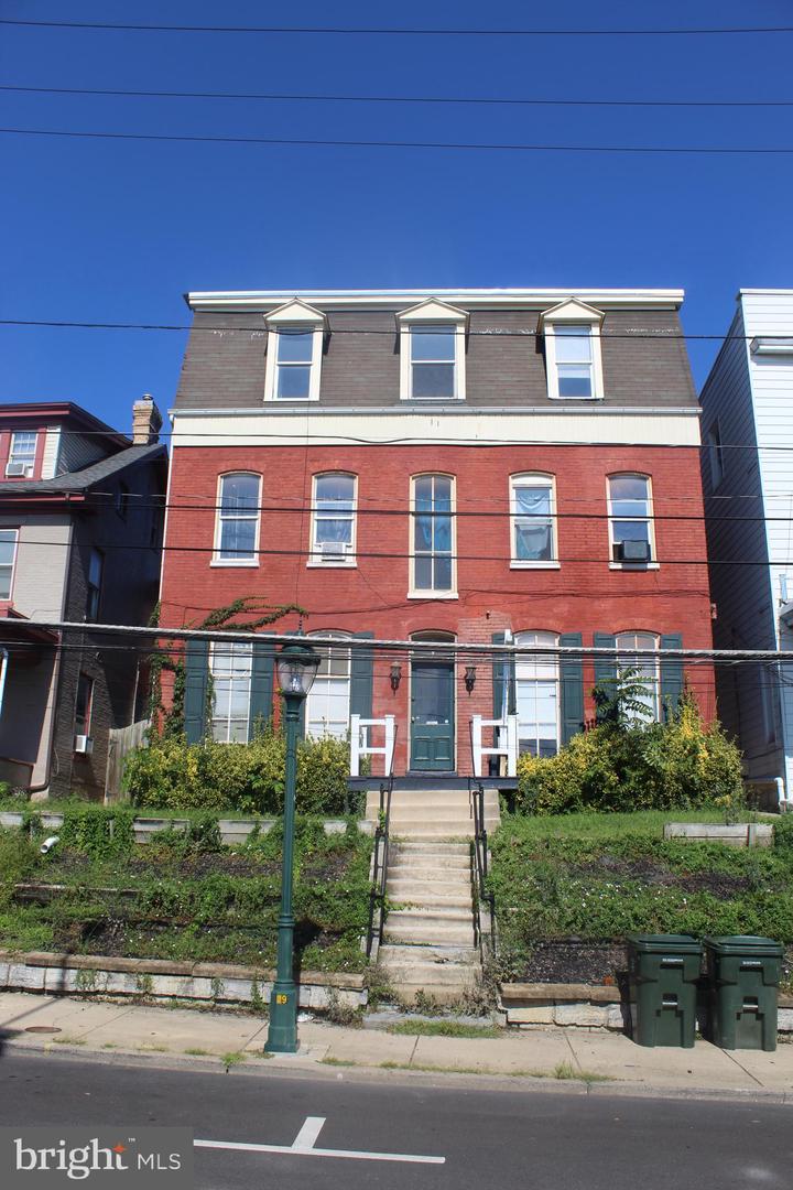 165 Summit Ave #apt 2 Property Photo 1