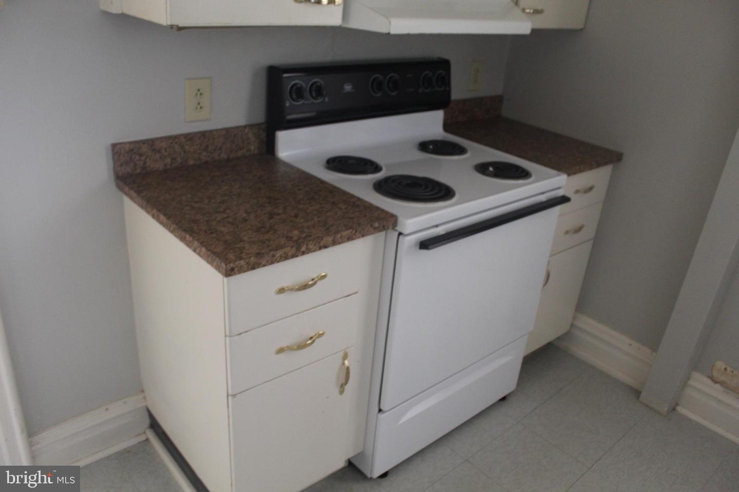 165 Summit Ave #apt 2 Property Photo 3