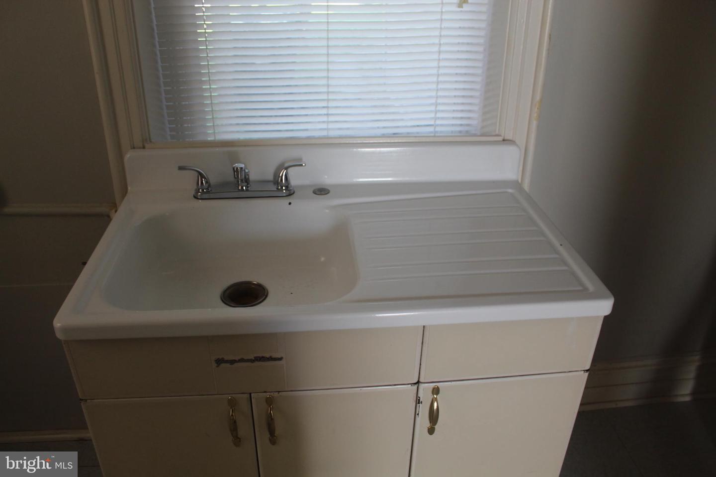 165 Summit Ave #apt 2 Property Photo 4