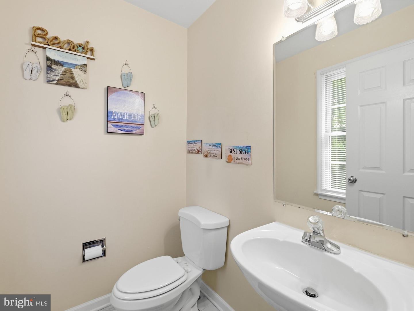 1307 Lindsay Ln Property Photo 14