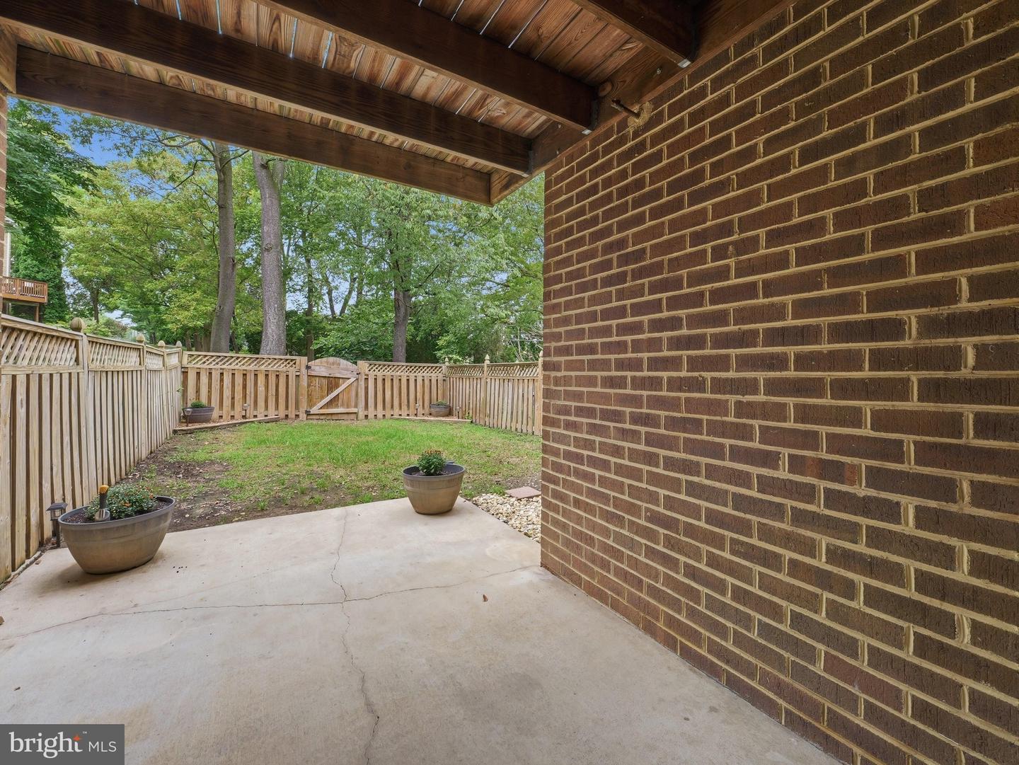 1307 Lindsay Ln Property Photo 32
