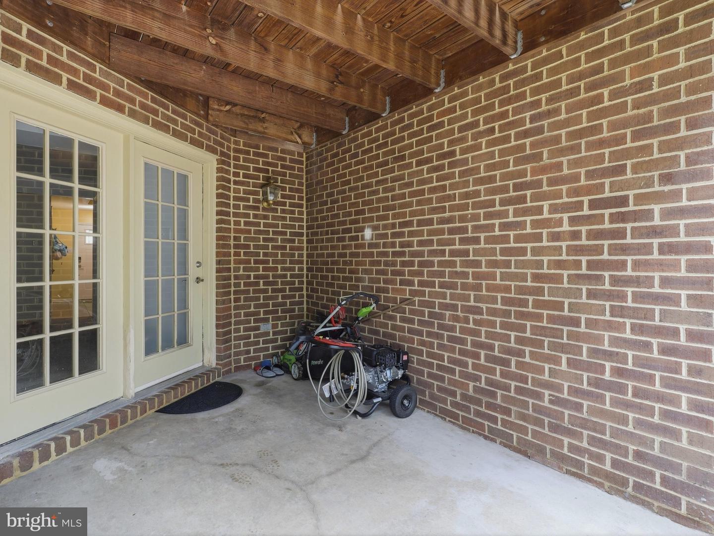 1307 Lindsay Ln Property Photo 33