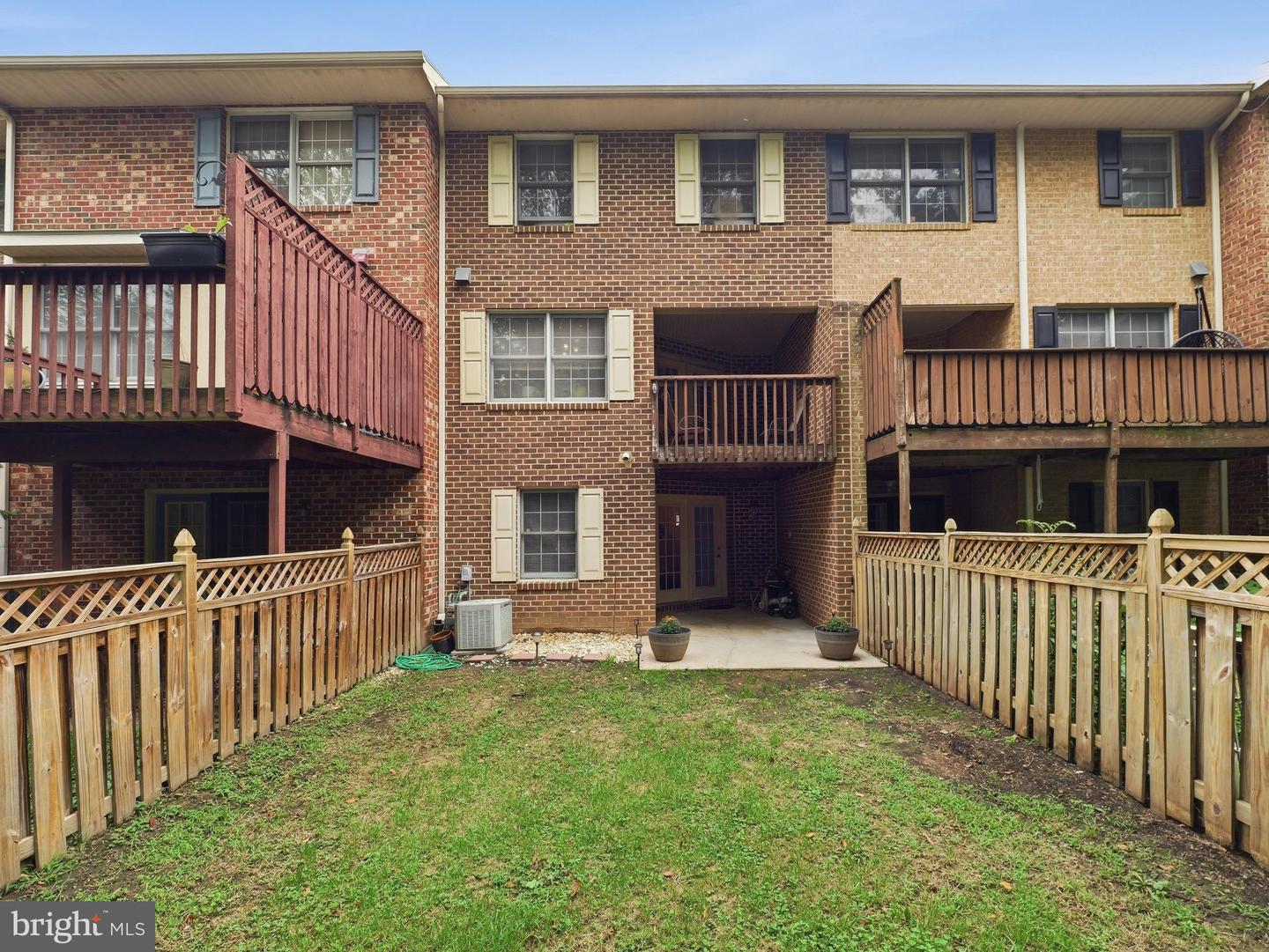 1307 Lindsay Ln Property Photo 34