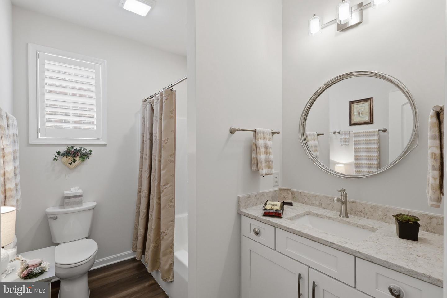 1748 Meridian Dr Property Photo 8