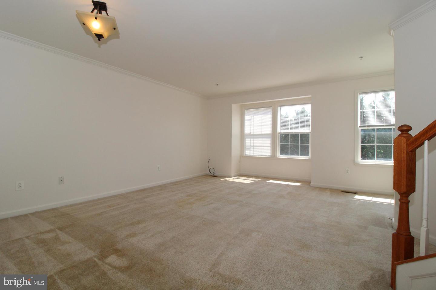 18258 Roy Croft Dr Property Photo 6