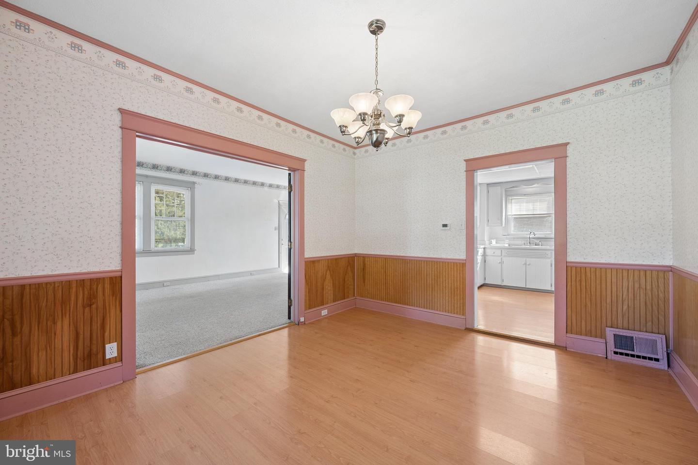 20203 Jefferson Blvd Property Photo 11