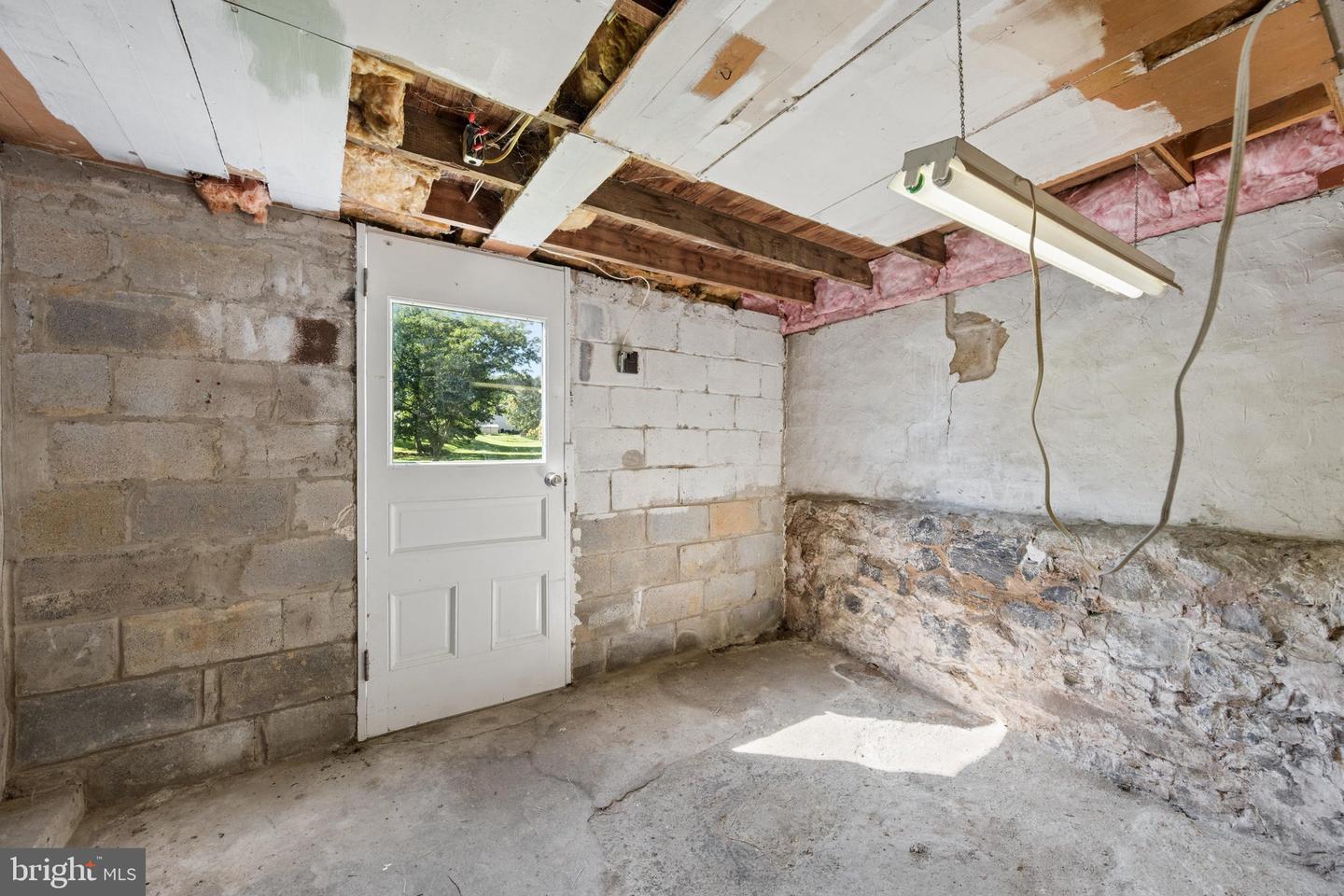 20203 Jefferson Blvd Property Photo 42