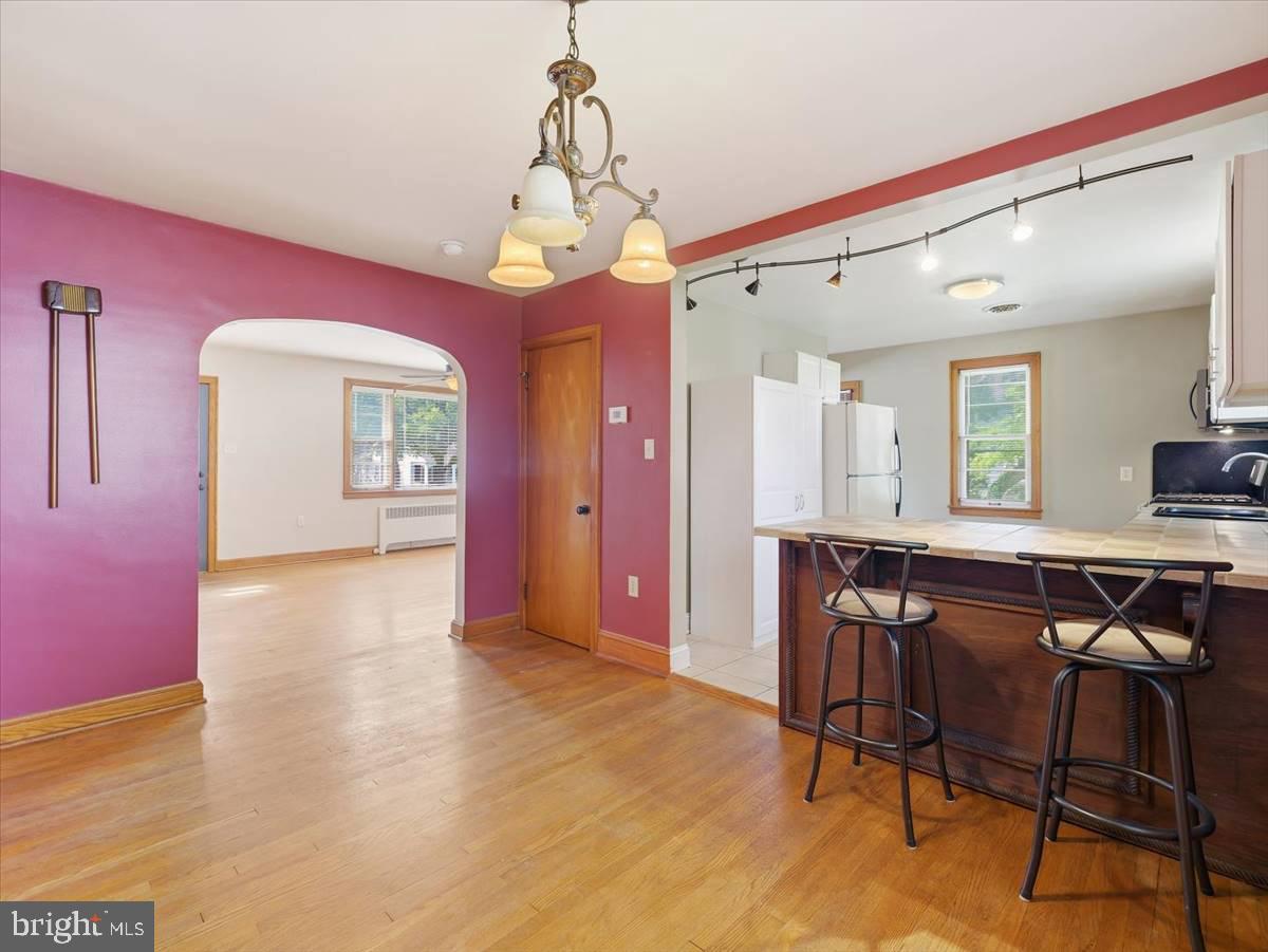 939 View St Property Photo 13
