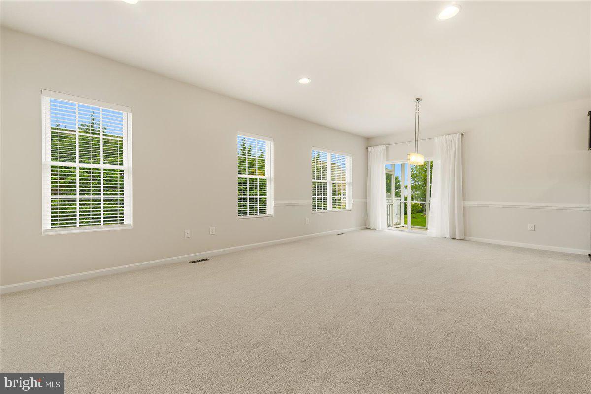 17988 Constitution Cir Property Photo 22