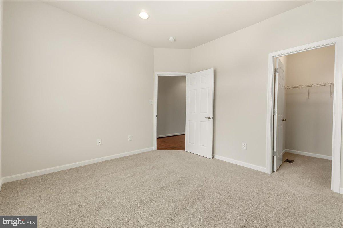 17988 Constitution Cir Property Photo 36