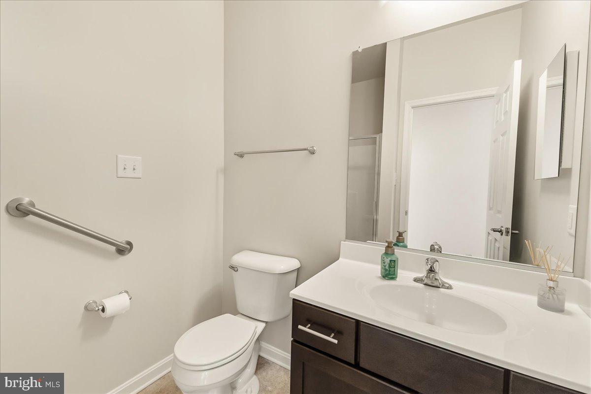 17988 Constitution Cir Property Photo 37