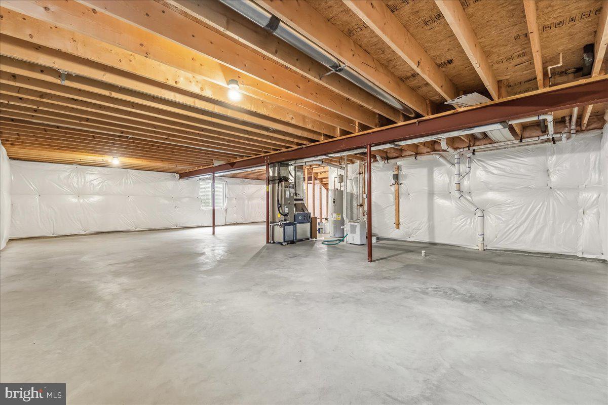 17988 Constitution Cir Property Photo 44