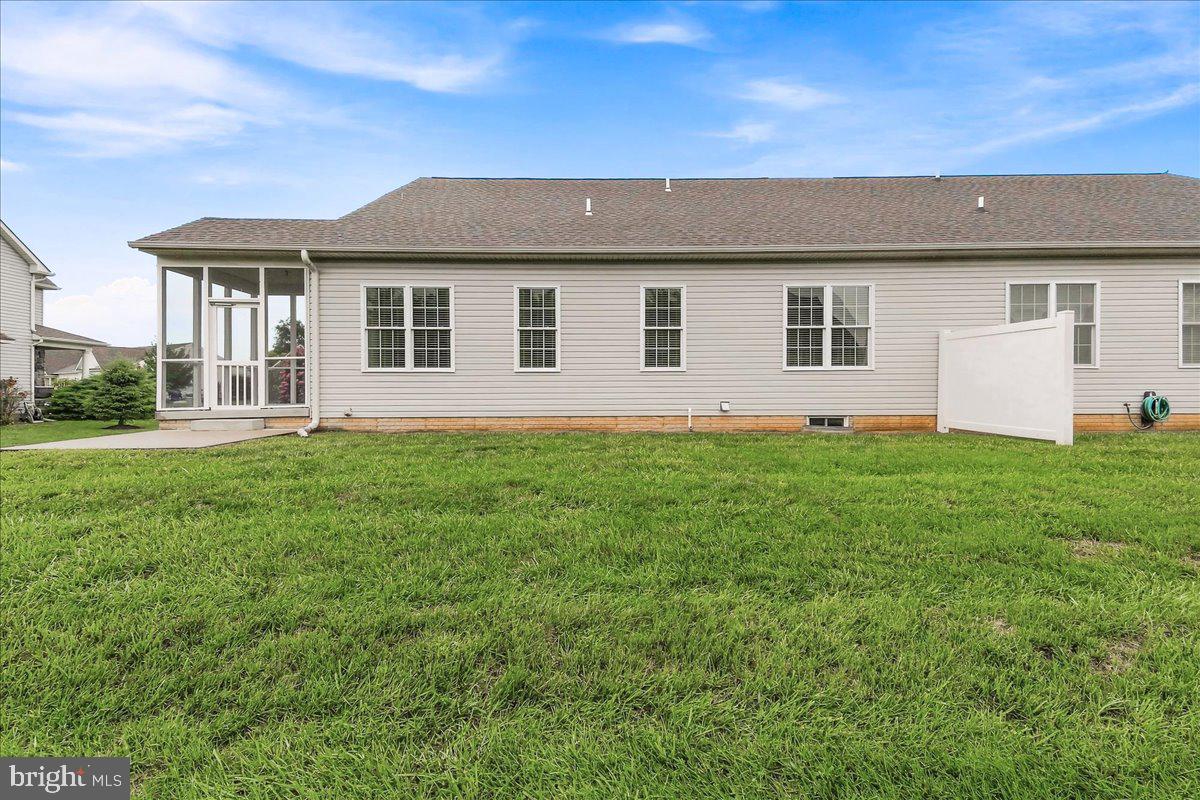 17988 Constitution Cir Property Photo 48