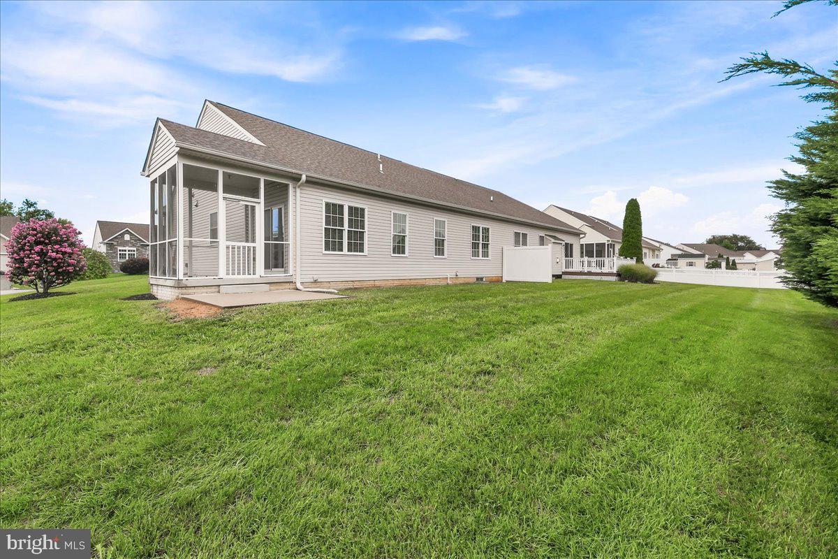17988 Constitution Cir Property Photo 49