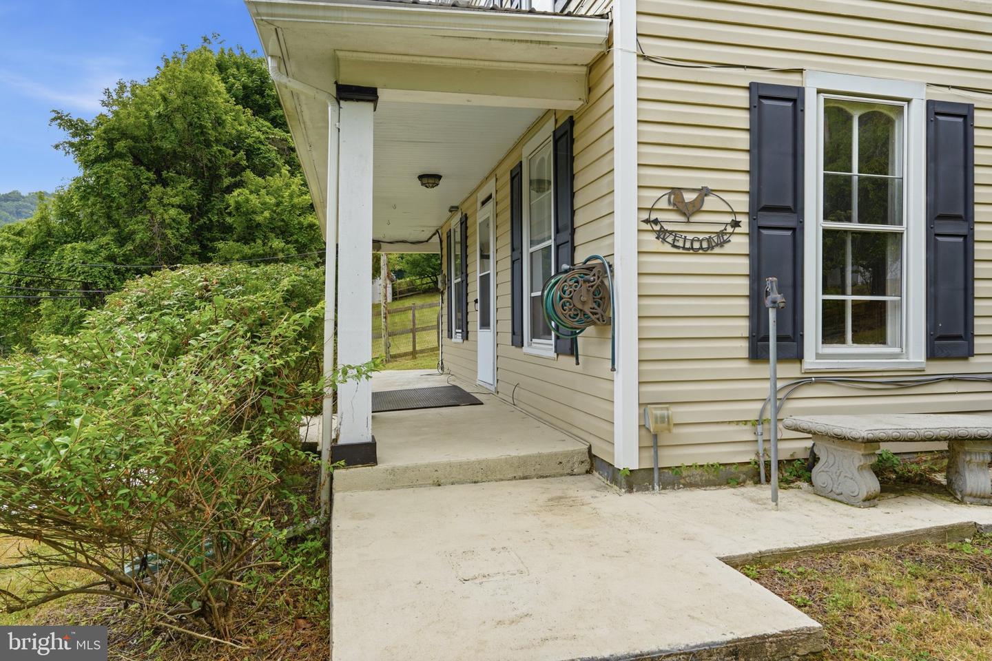 6234 Old National Pike Property Photo 4