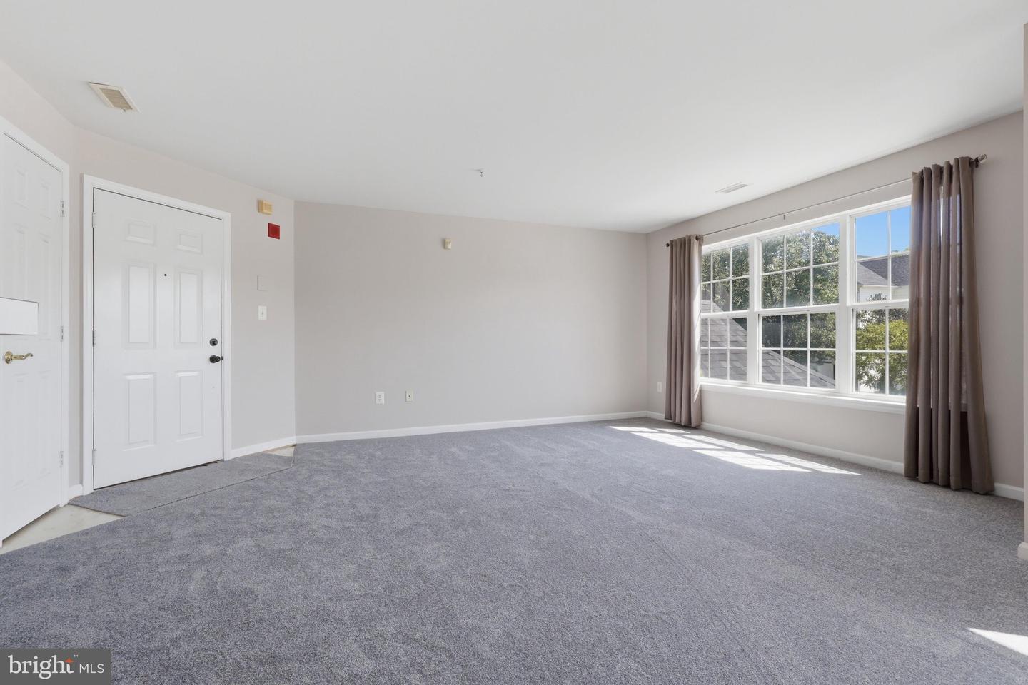 2007 Starlight #2c Property Photo 7