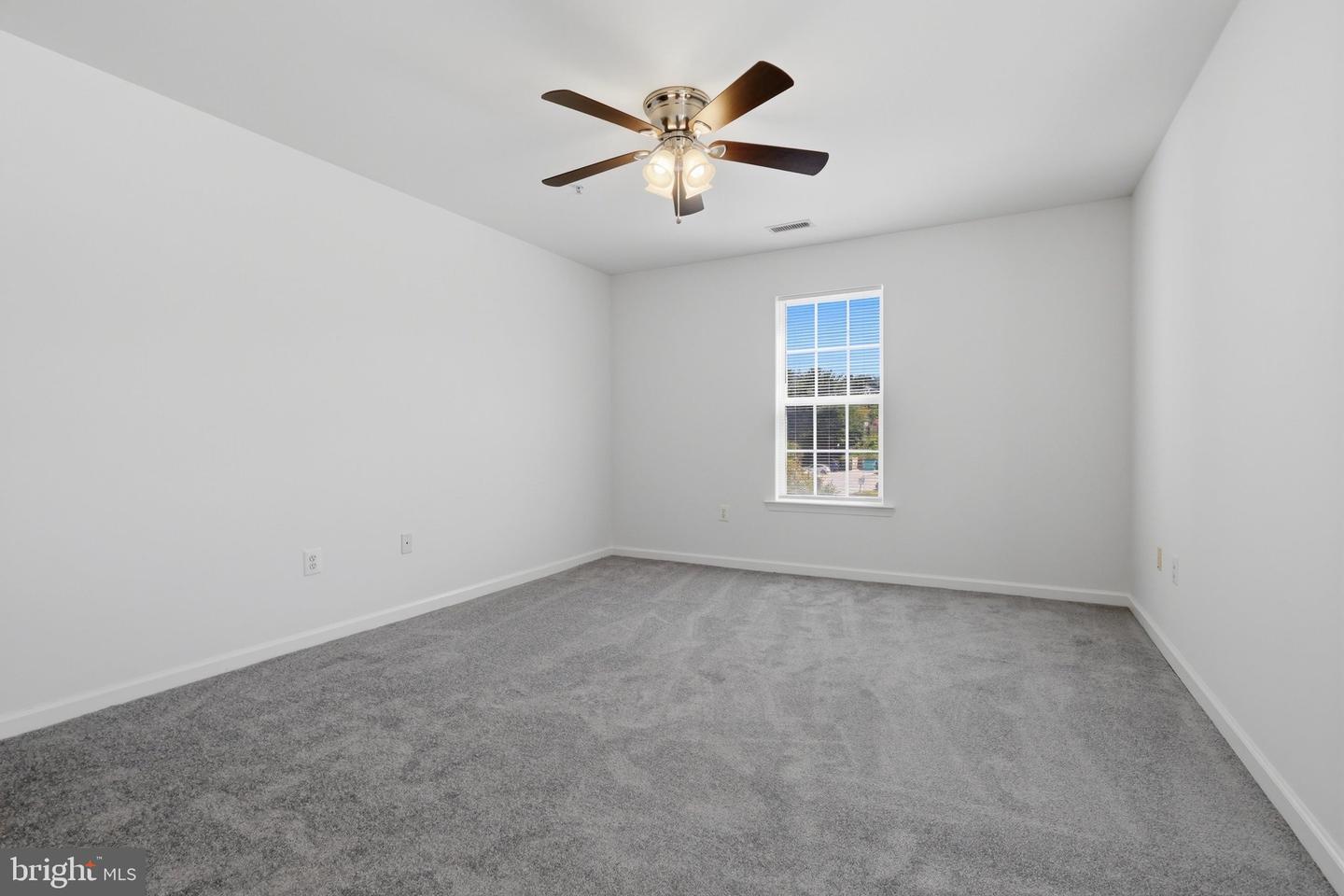 2007 Starlight #2c Property Photo 24