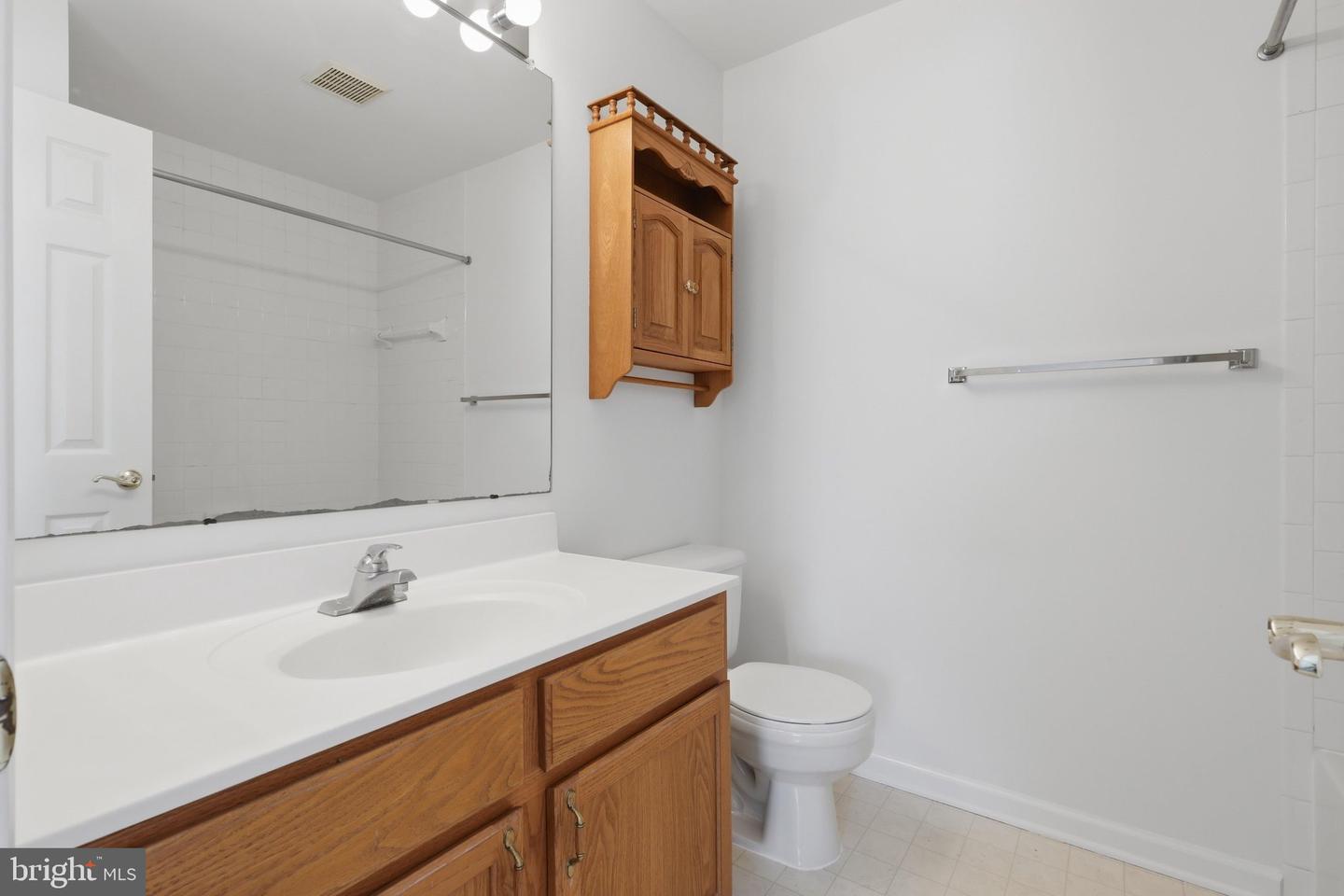 2007 Starlight #2c Property Photo 25