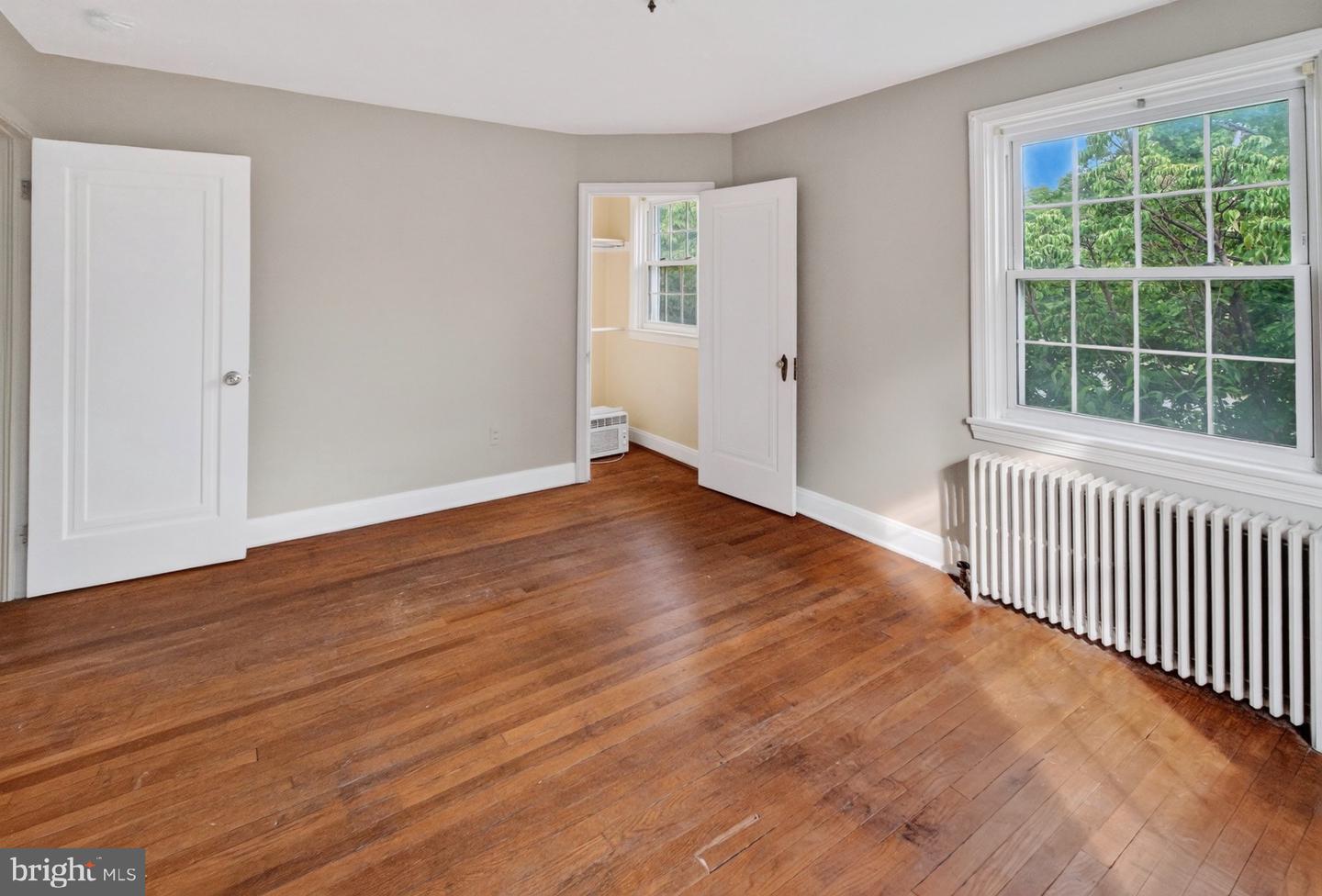 1045 Woodland Way Property Photo 21