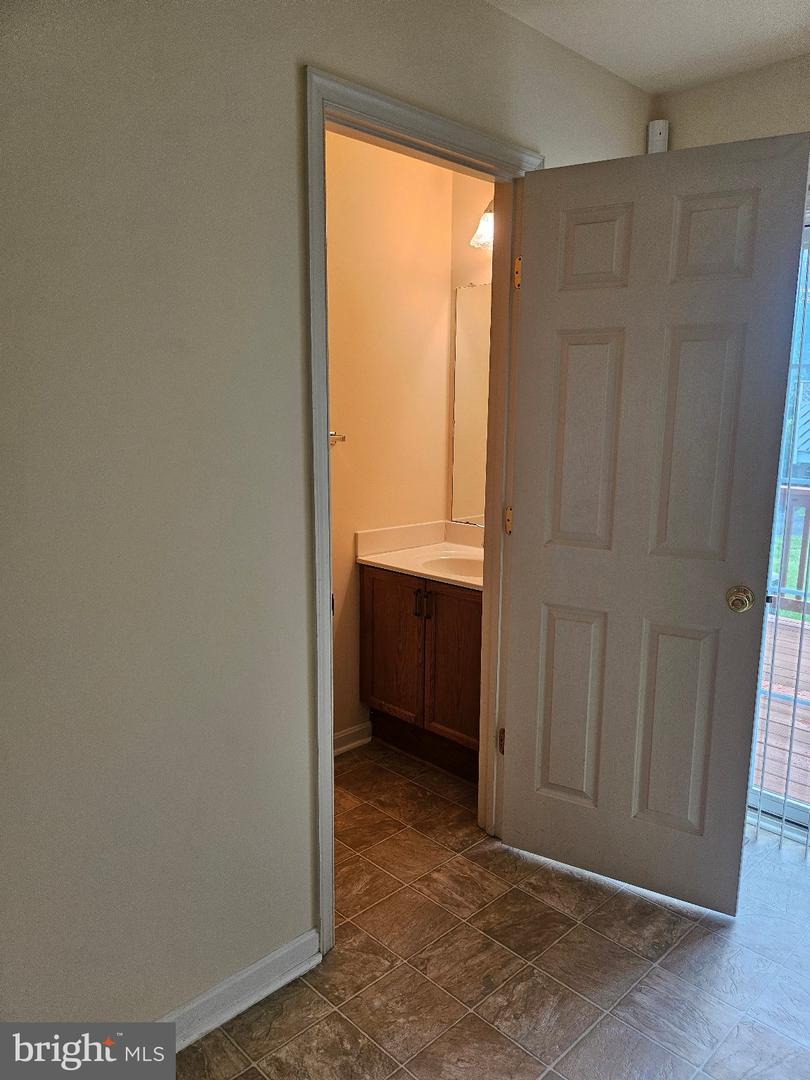 905 Mercer Dr Property Photo 7