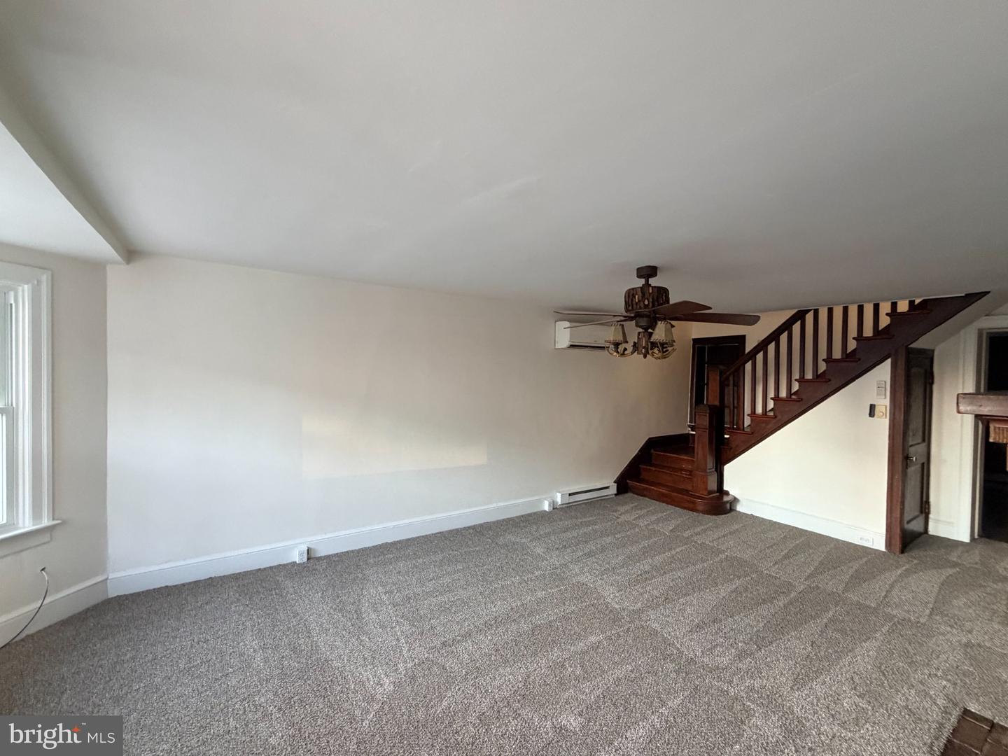 19 S Main Property Photo 5