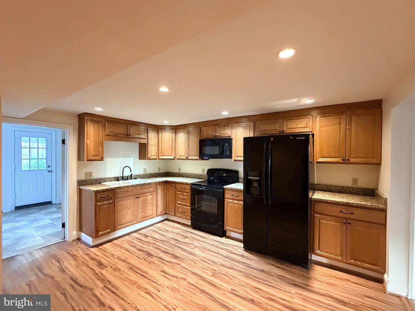 19 S Main Property Photo 11