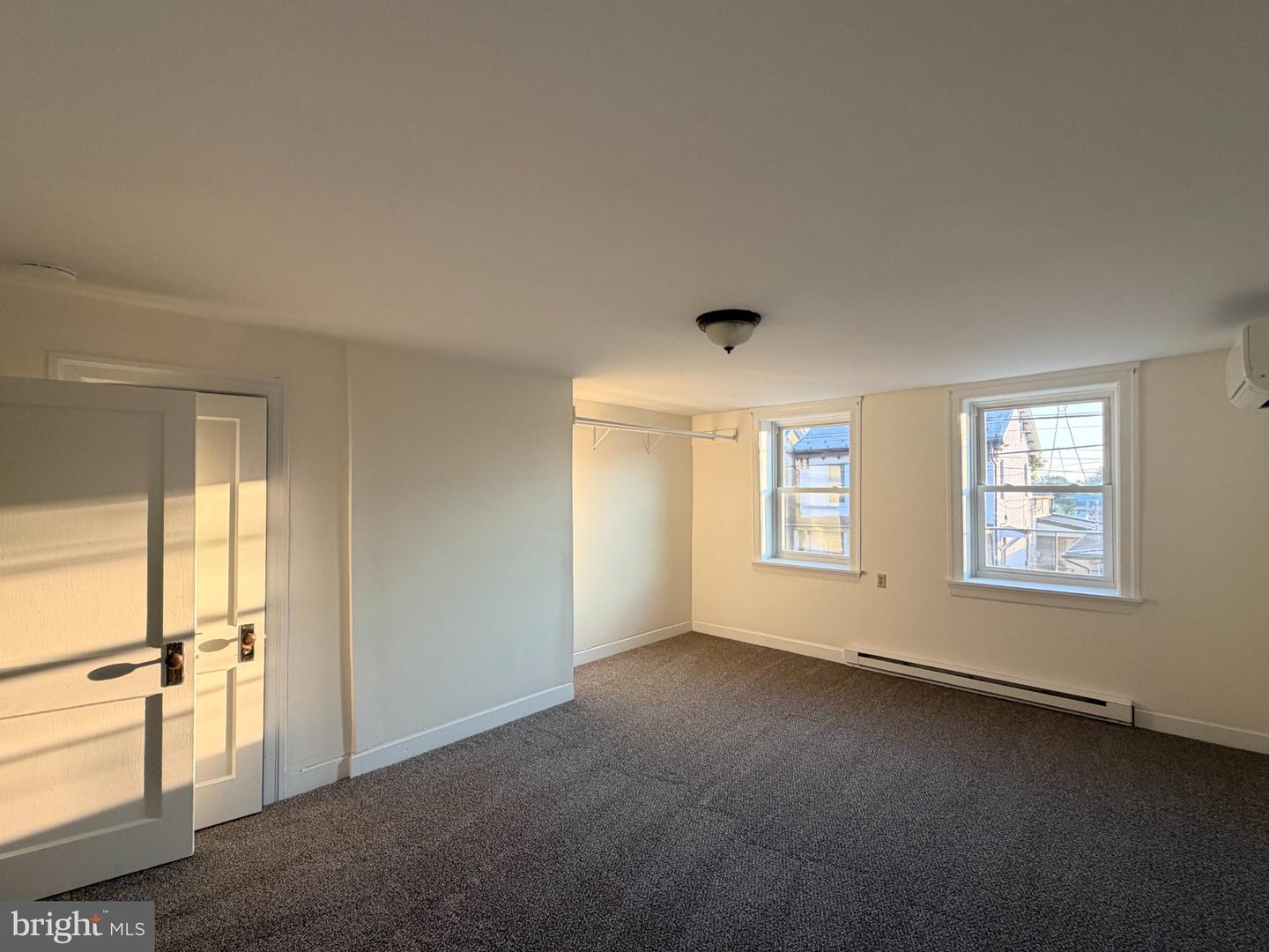 19 S Main Property Photo 22