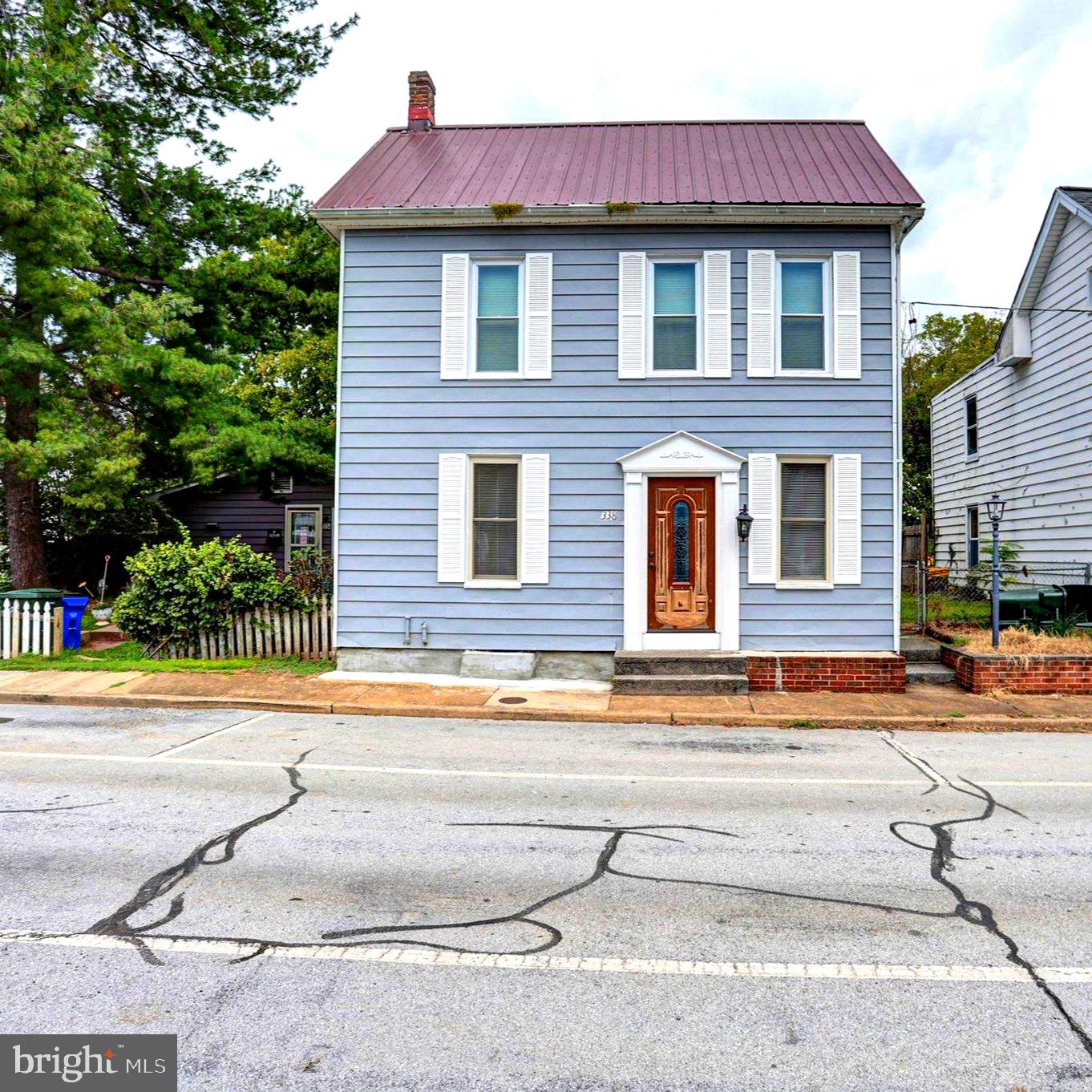 338 Liberty St Property Photo 1