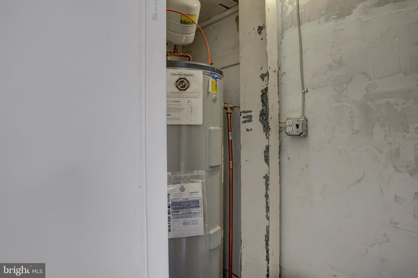 338 Liberty St Property Photo 29