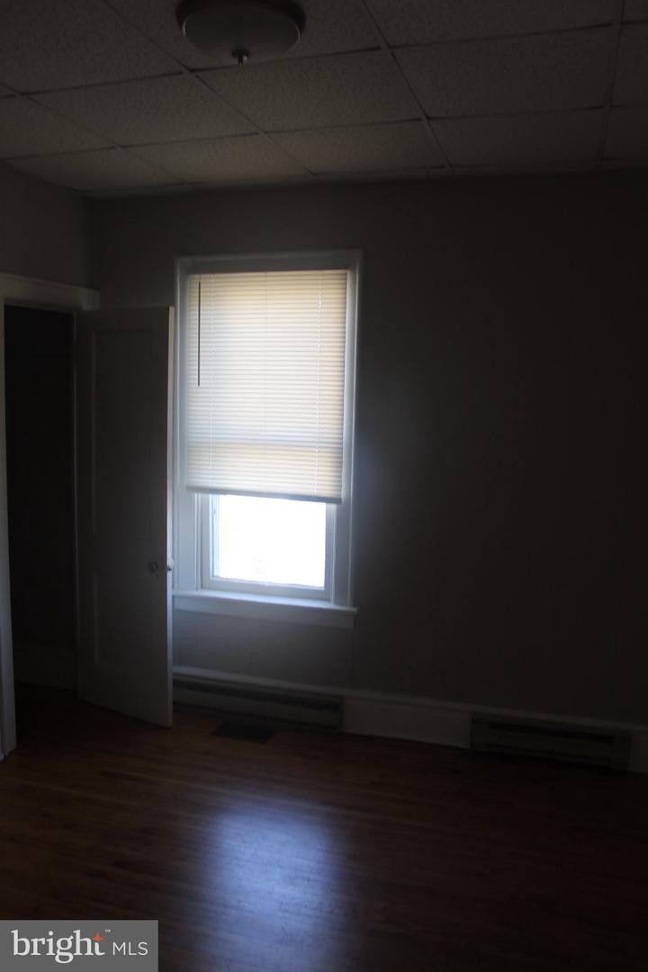 3 W North Ave Property Photo 7