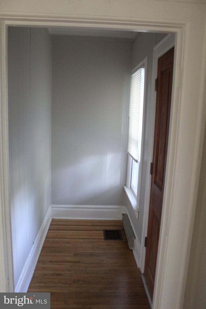 3 W North Ave Property Photo 14