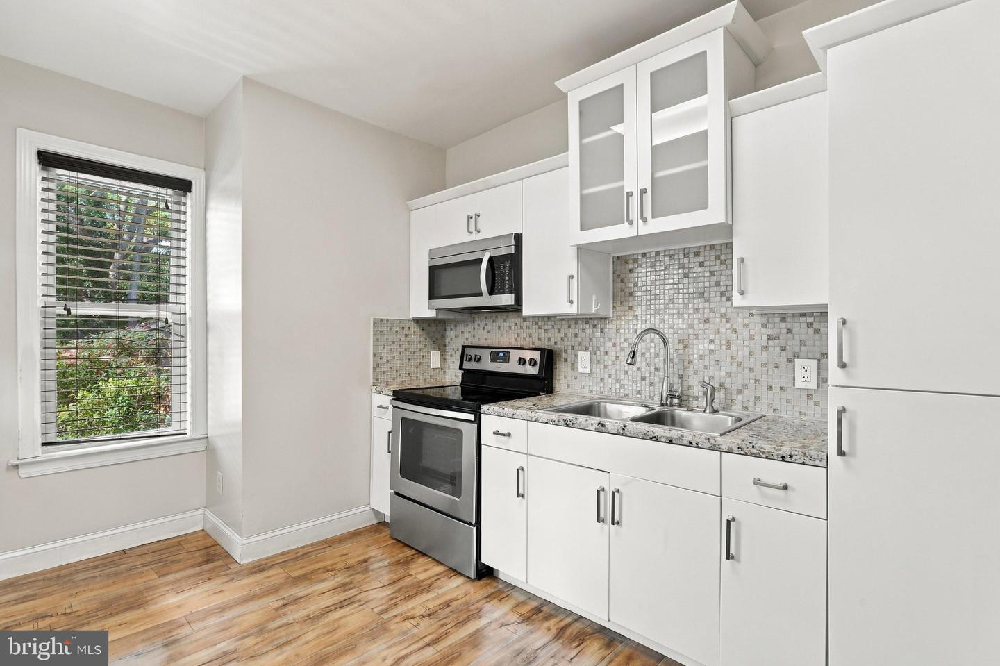 103 Elizabeth St Property Photo 11