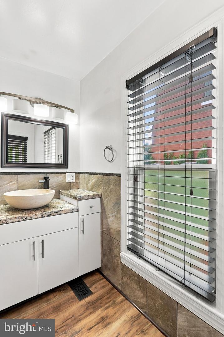 103 Elizabeth St Property Photo 19