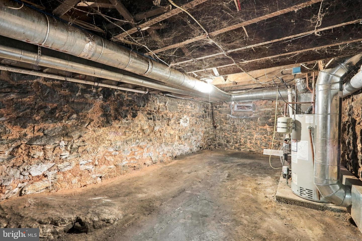 103 Elizabeth St Property Photo 29