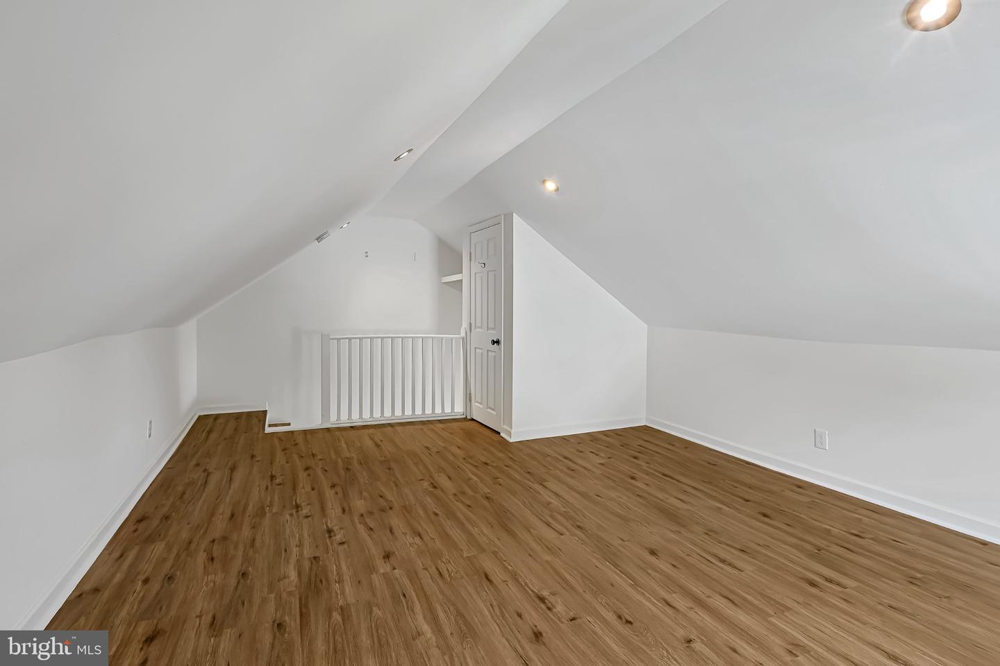 820 Guilford Property Photo 33