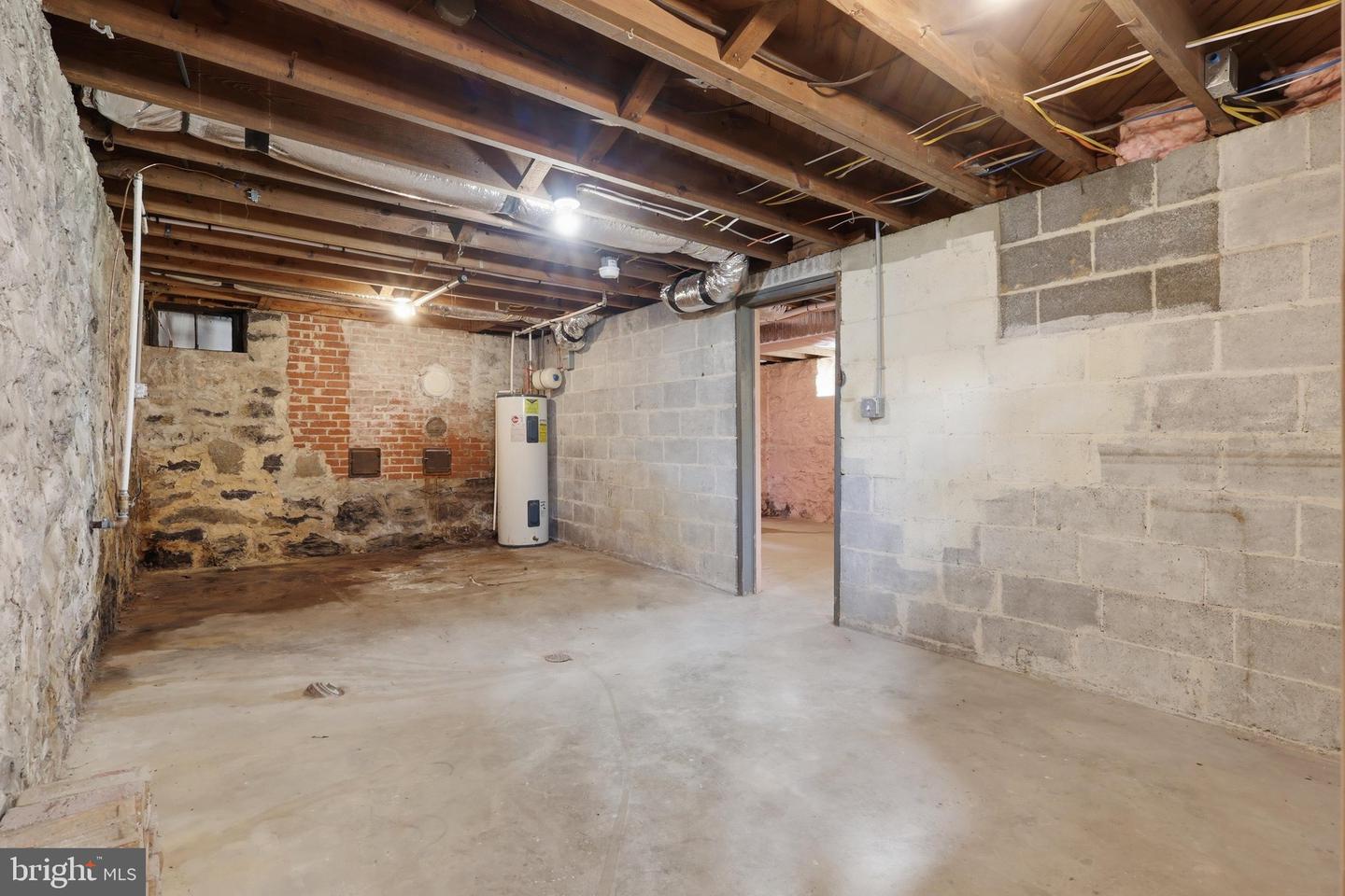 224 E Irvin Ave Property Photo 33