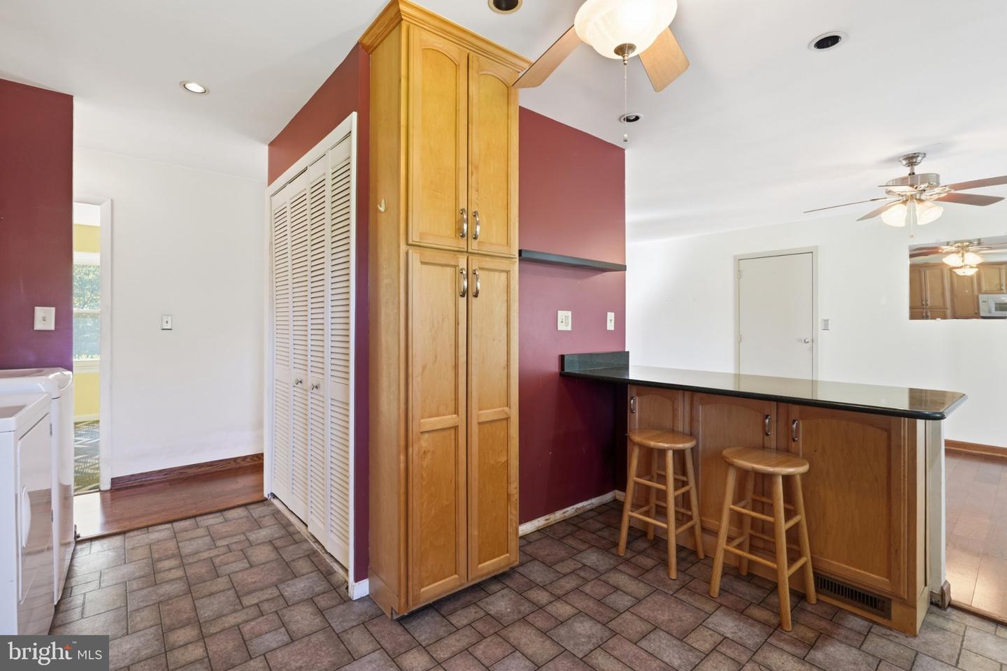 1045 Carroll Blvd Property Photo 12