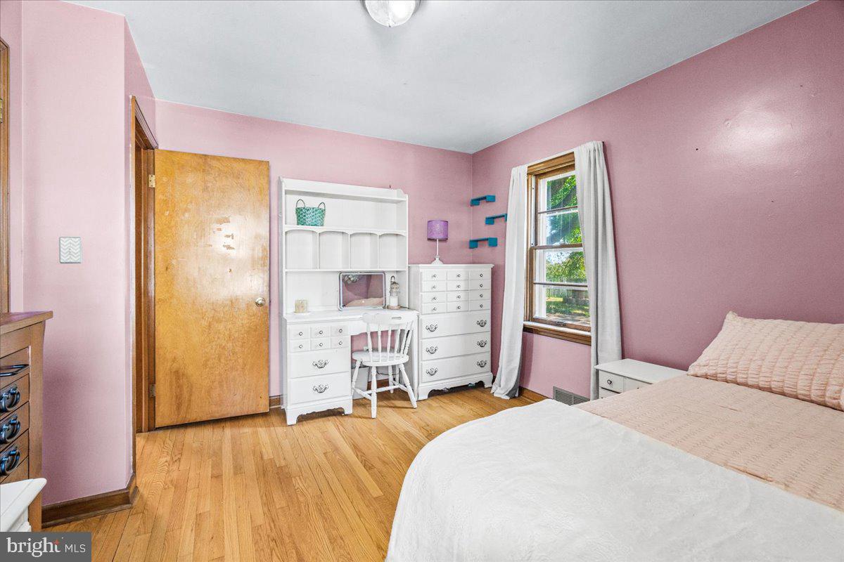 17625 York Rd Property Photo 28