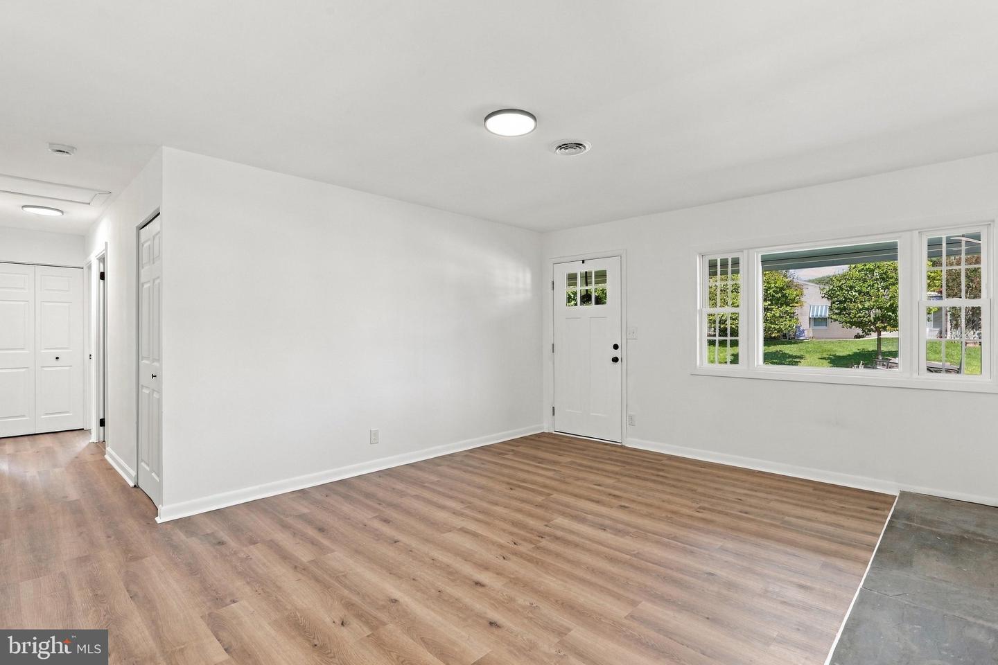 1020 Bramly Dr Property Photo 42