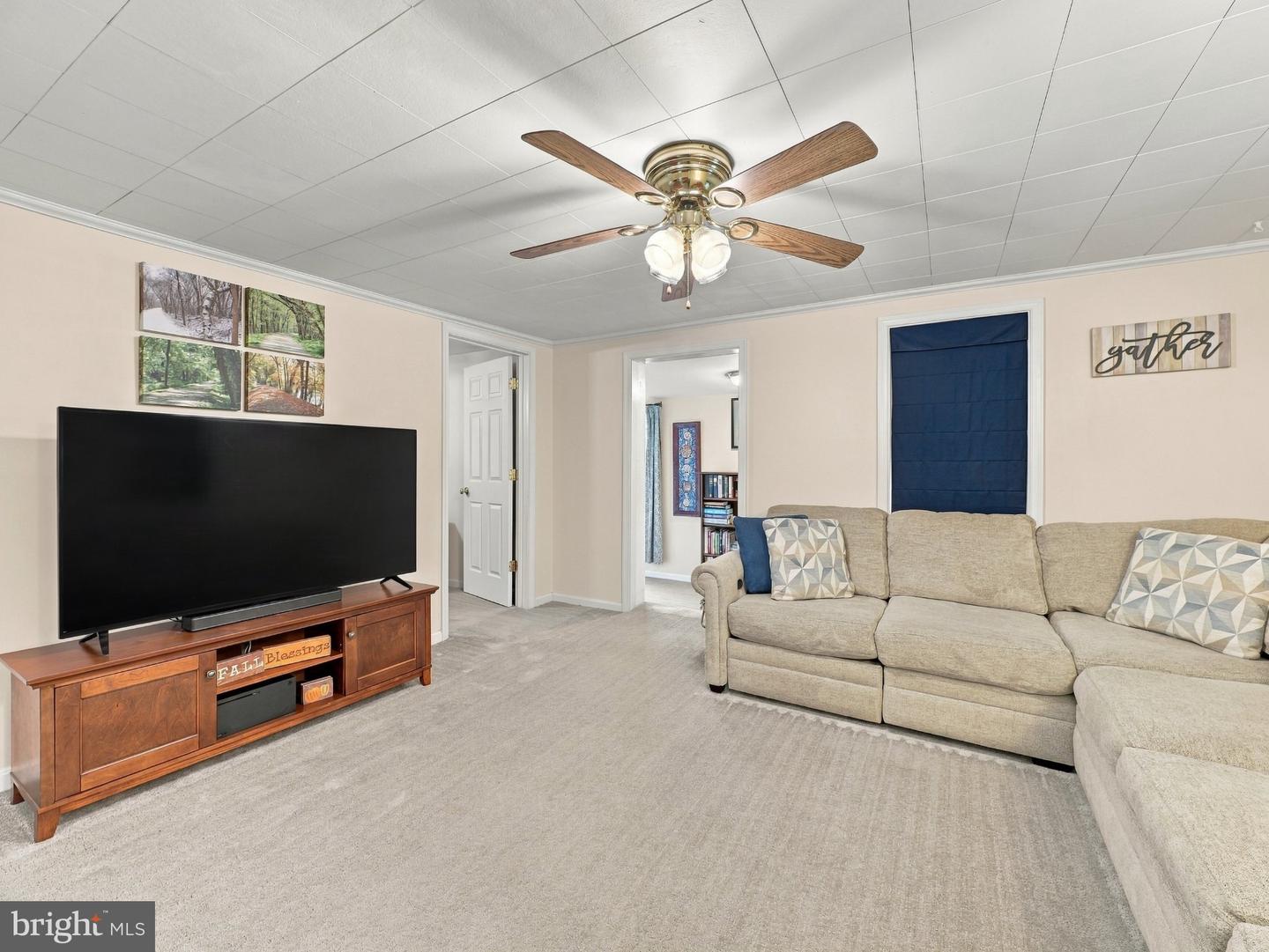 15848 Lockwood Rd Property Photo 13