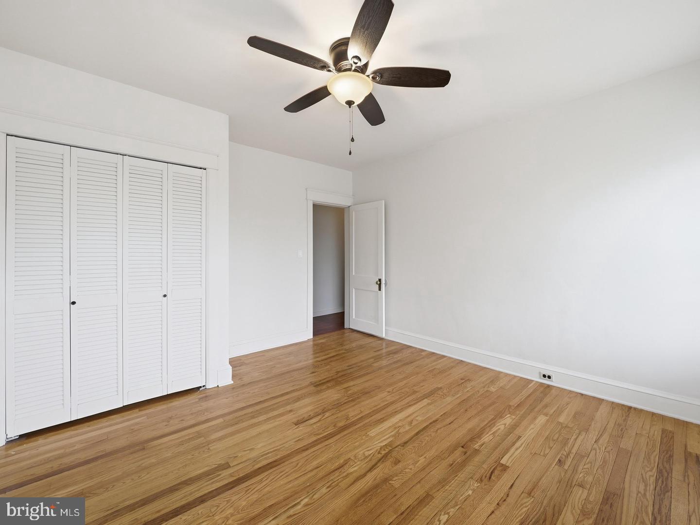 1041 Spruce St Property Photo 27