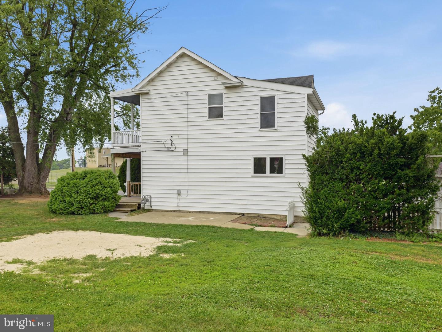 1041 Spruce St Property Photo 40